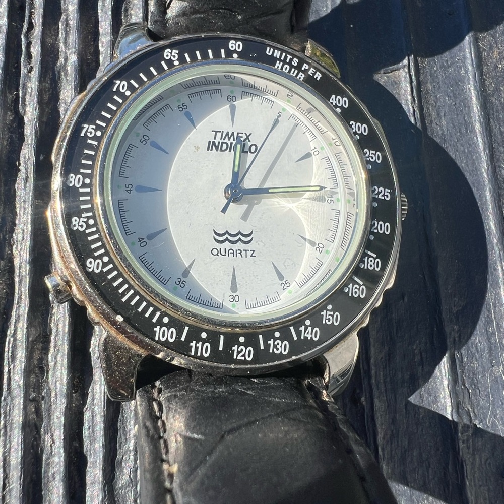 TIMEX Indiglo CR 1025 Cell Units Dial Watch Silver Round Leather Strap Untested